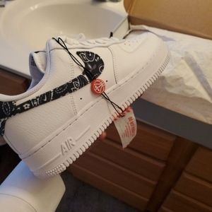 All White Nike Af1 Bandana